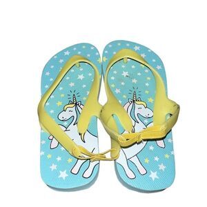 Adorable blue and yellow unicorn flip flops girls size 7/8